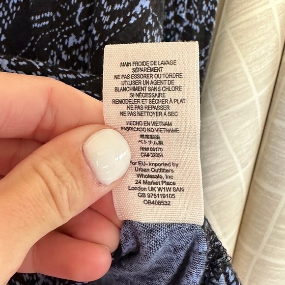 Free People Sahara Printed Asymmetrical Hem Blouse - Picture 6 of 6